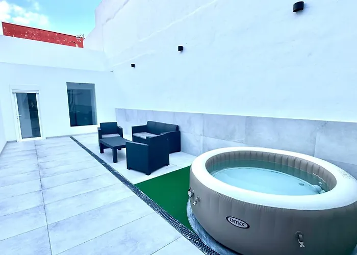 The White House Tatil Evi